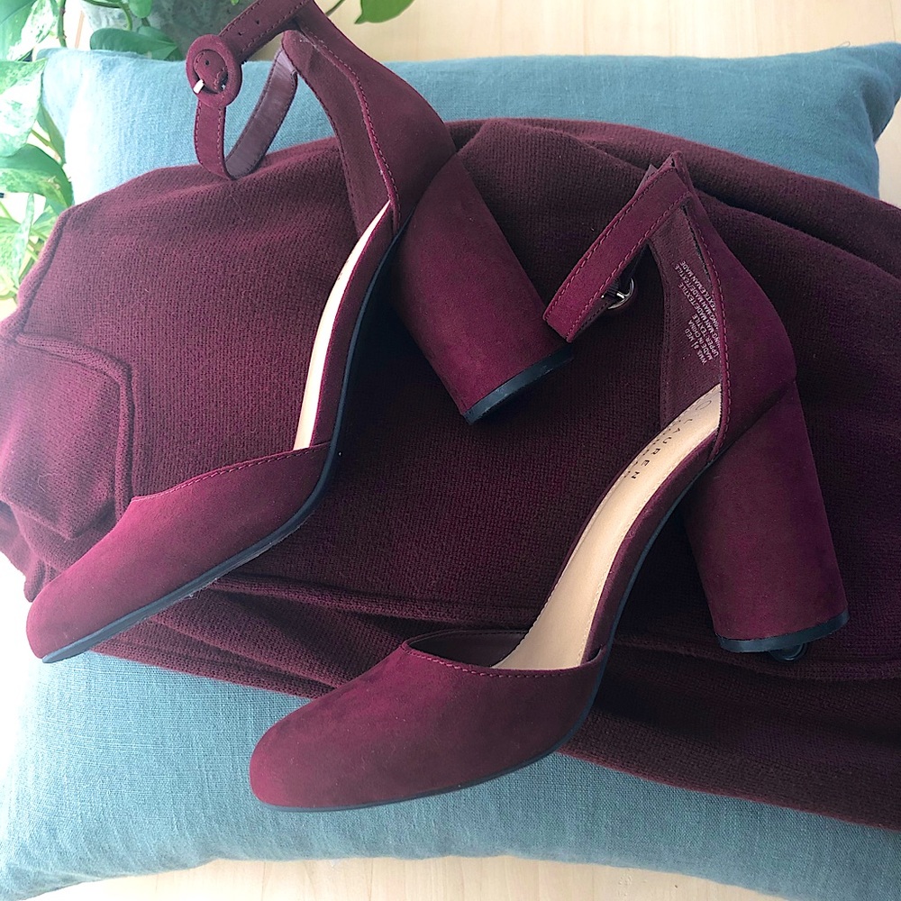 Lauren Conrad Burgundy Suede Heels